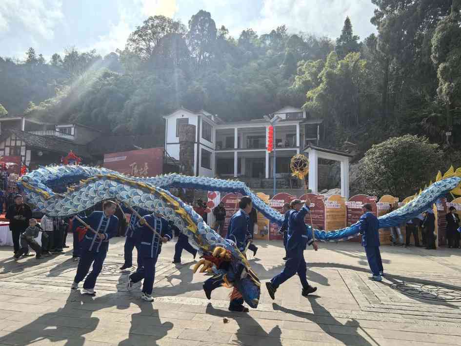 贵州贵阳开启“下乡过年”(图2)